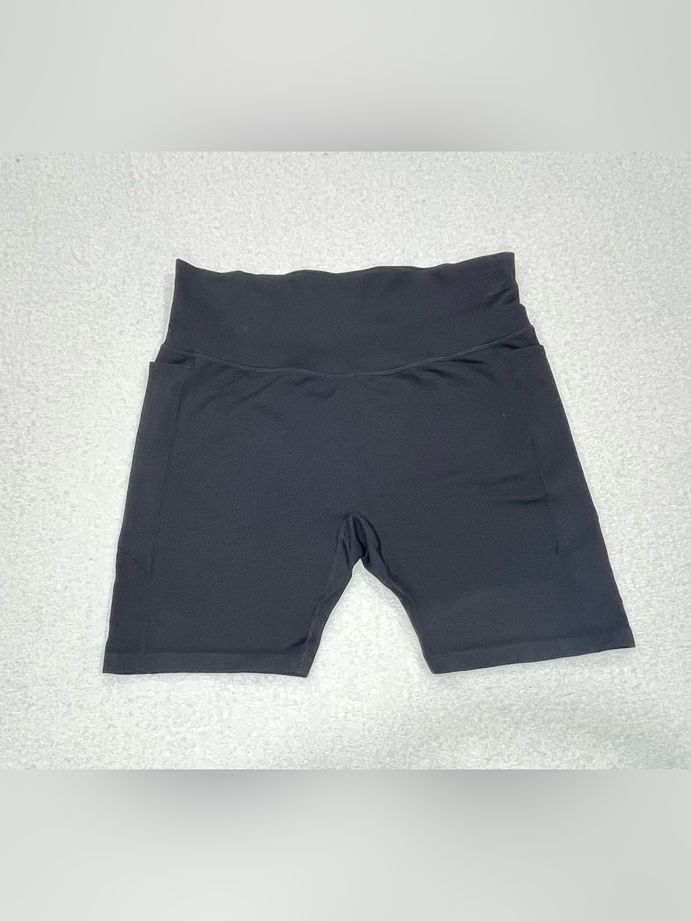 PINK Victoria's Secret Black High-Waist Bike Shorts with Side Pockets